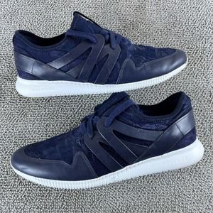 Cole Haan 2.0 Studio Grand Marine Blue Embossed Floral Shoes Women's Size 8B